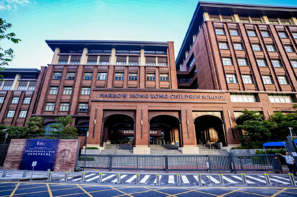 深圳最贵的3所港人子弟校，各有槽点，为何家长还抢报？